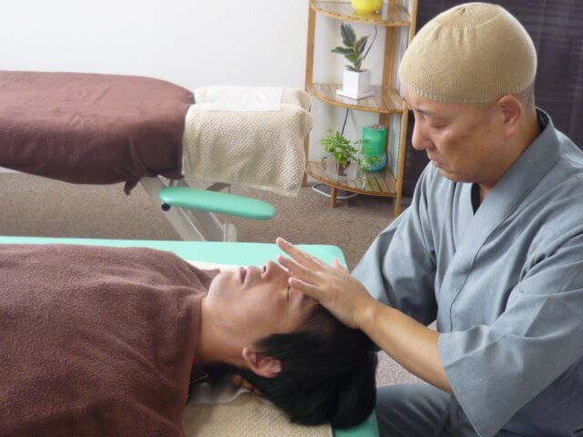 「施術」の画像です。